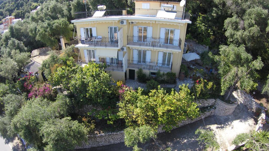 Butterfly Appartments Barbati Exterior foto