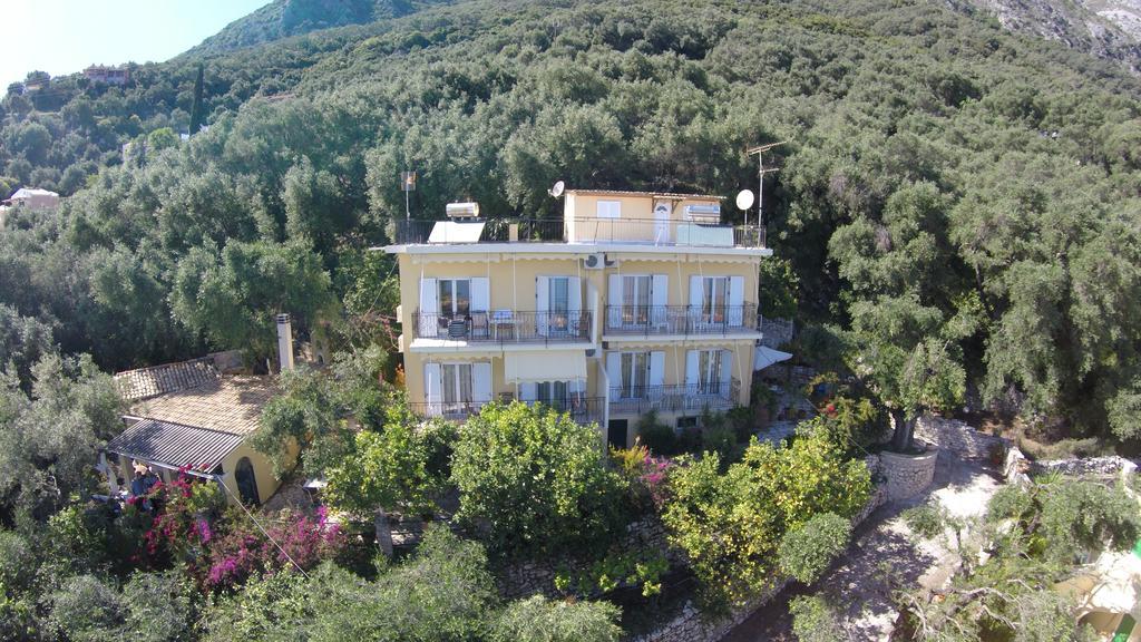 Butterfly Appartments Barbati Exterior foto